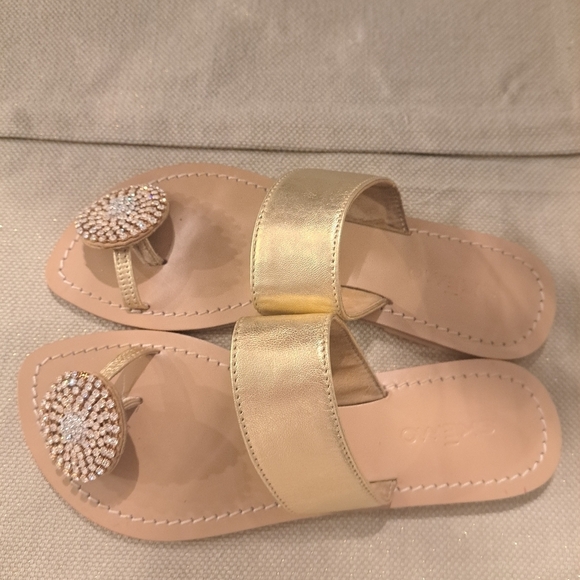 COPY - Skemo Gold Flat Sandals With Rhinestone Toe Ring - Picture 2 of 9